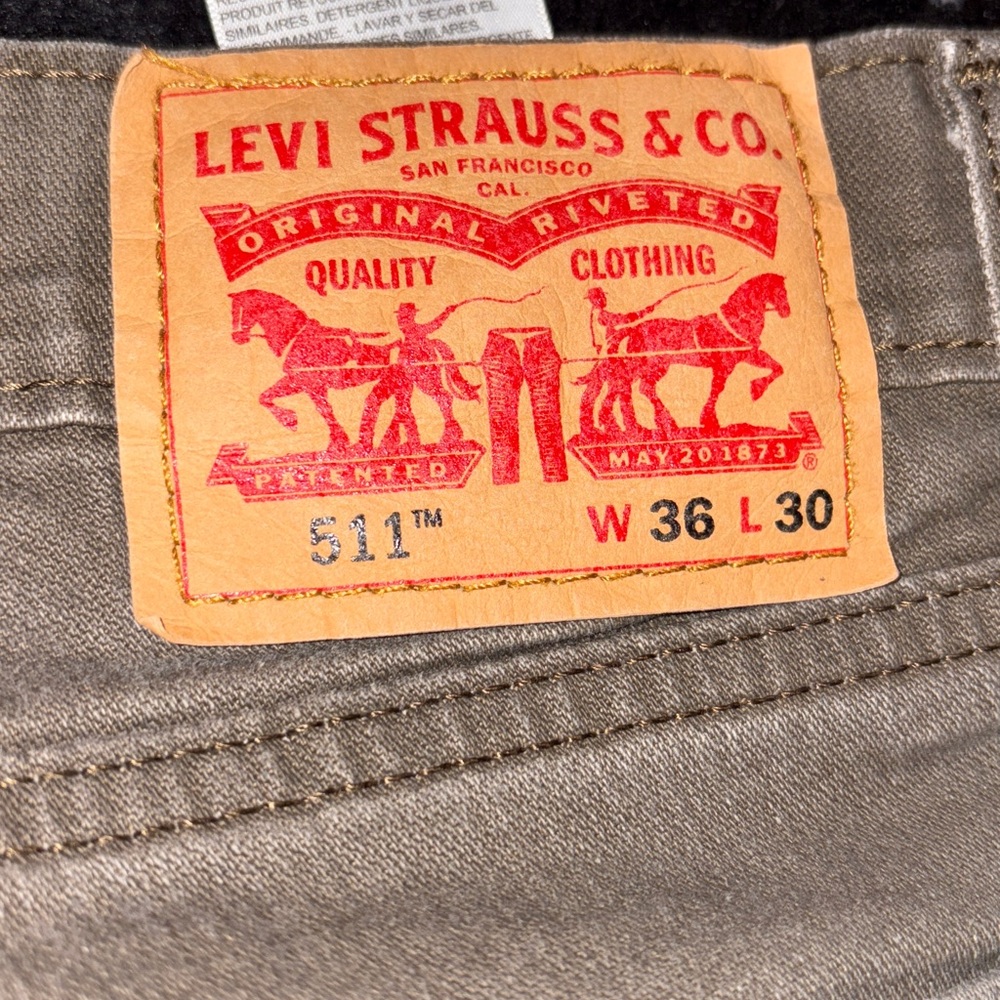 Olive Khaki Levi's 511 jeans